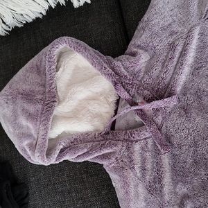 Markers mark Purple cozy pullover